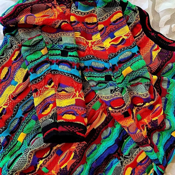 ❌SOLD❌ Vintage COOGI Sweater Kaleidoscope Colors NWOT - Picture 11 of 16
